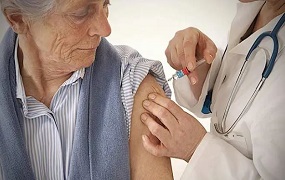 Vacunación de adulto mayor influenza