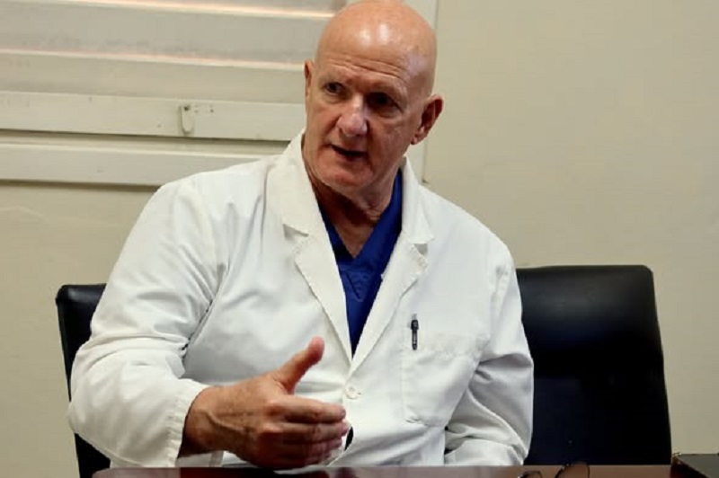Dr. Roberto Balmaseda